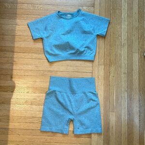 Matching Spandex Workout Set - Blue crop top and biker shorts - Size Medium